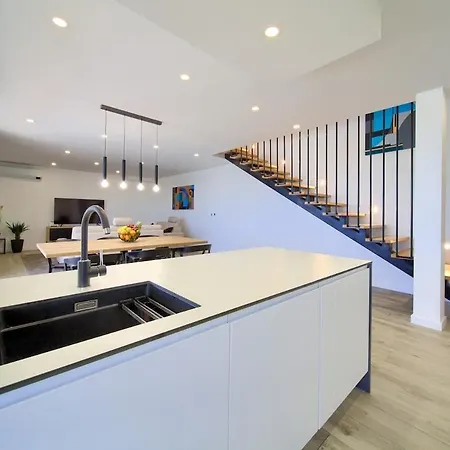 Villa Vista Novalja *