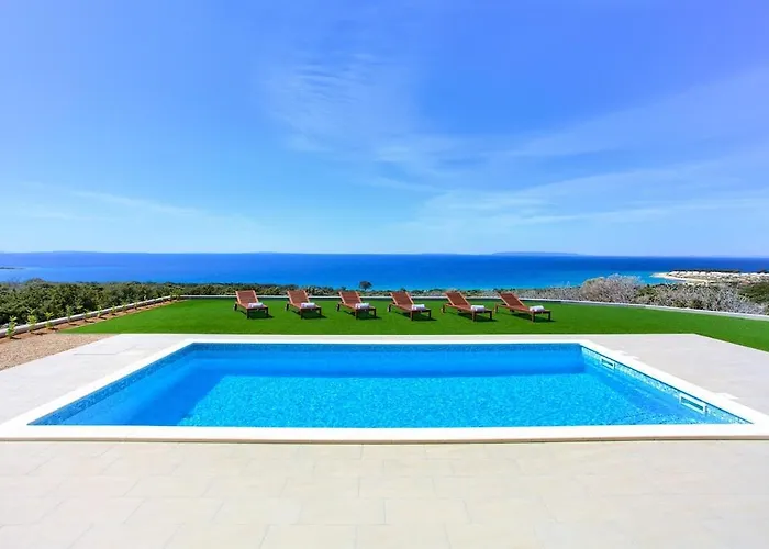 Vista Novalja Villa *