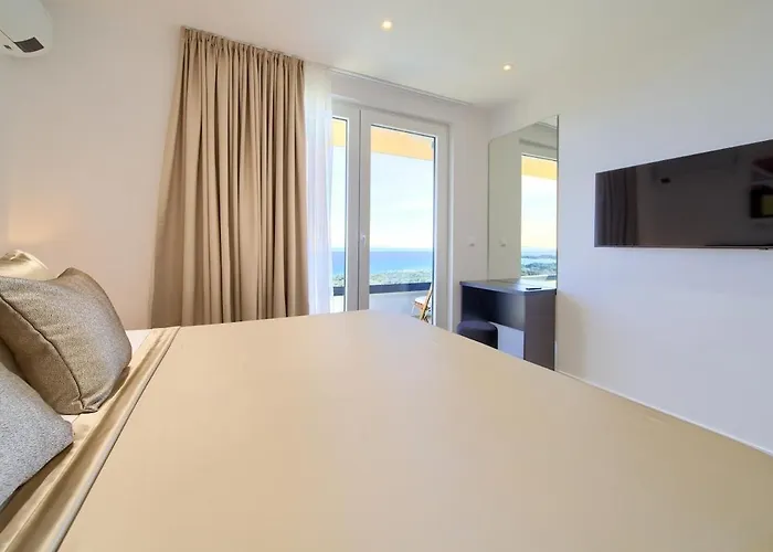 Vista Novalja Villa *