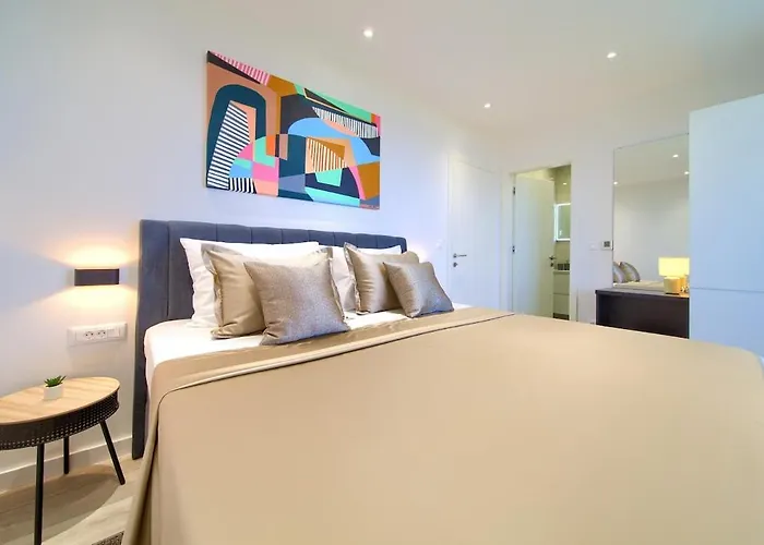 Vista Novalja Villa *